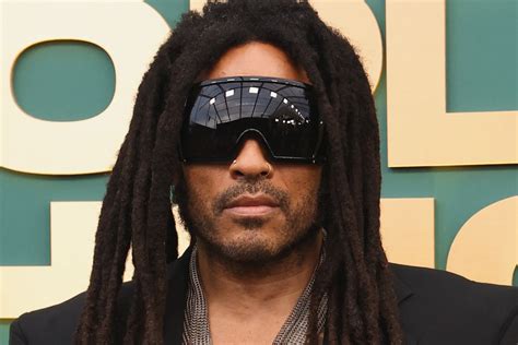 Lenny Kravitz Performs a Medley of His Hits .